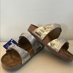 Birkenstock Sydney Birko-flor Silver Washed metallic Sandal women’s 10/ Euro 41